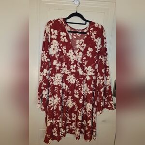 4 For $20 SHEIN Floral Burgundy and‎ White Dress
